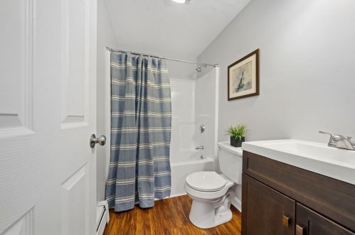 13 Clarkson St, Worcester MA 01604-4236 exterior