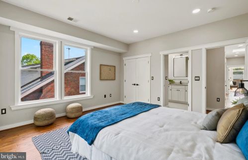 2216 30th St, Washington DC  20020-3369 exterior