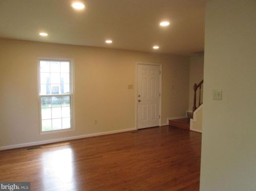 15 Valleyfield Ct, Silver Spring, MD 20906-5723