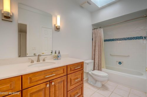 5048 Placita Del Lazo, Tucson AZ  85750-1529 exterior