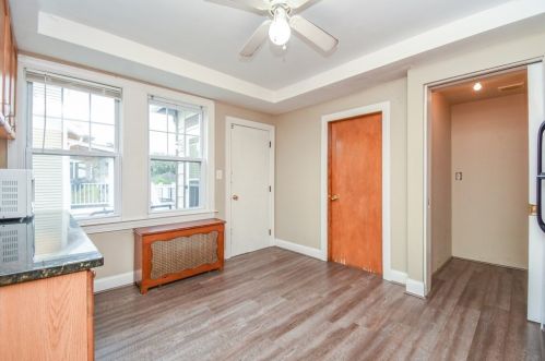 28 Grossman St, Quincy MA 02169-6409 exterior