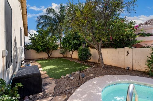 9871 Eastern Fork Trl, Tucson AZ  85742-8715 exterior