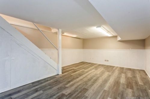 70 Spice Hill Dr, Wallingford CT  06492-4330 exterior