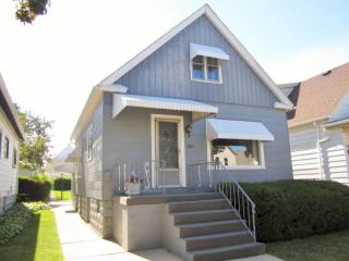 2683 9, Milwaukee WI  53206-3212 exterior