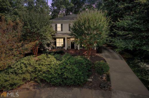 524 Ivy Pl, Atlanta, GA 30342-4275