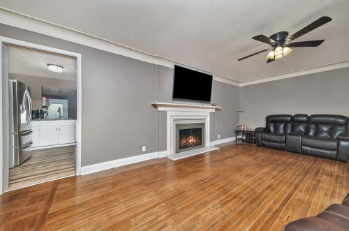 235 Melody Ave, Kalamazoo, MI 49002-6219