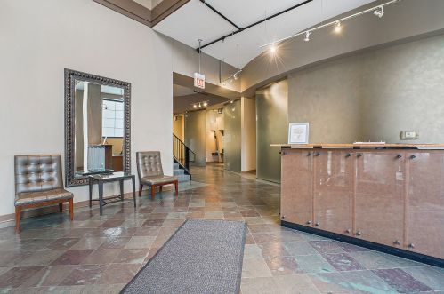 833 15th Pl, Chicago IL 60608-1502 exterior