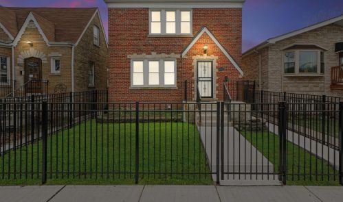 6137 Nelson St, Chicago, IL 60634-4044