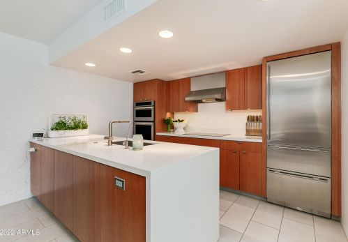 4658 40 St, Phoenix AZ 85040-2918 exterior