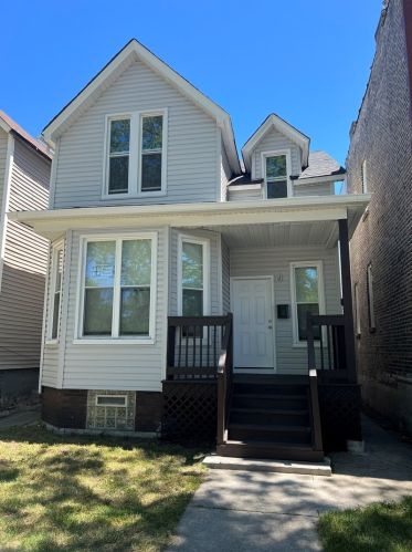 6333 Rhodes Ave, Chicago, IL 60637-3310