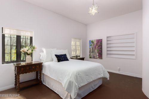 5210 Camino Real, Tucson AZ  85718-5029 exterior