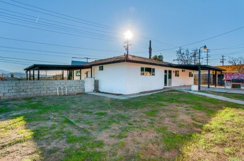 222 A St, Perris CA 92570-1904 exterior