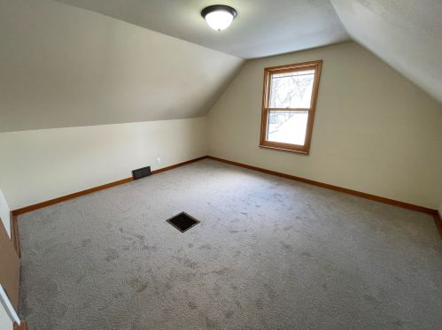 5921 64th St, Milwaukee WI  53218-1921 exterior