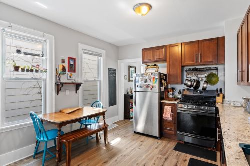 3232 Booth St, Milwaukee WI  53212-2136 exterior