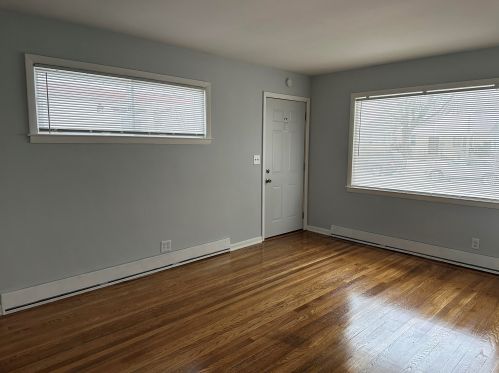 5931 65th St, Milwaukee, WI 53218-1926