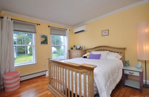 18 Arbor Rdg Rd, Torrington CT 06790-2576 exterior