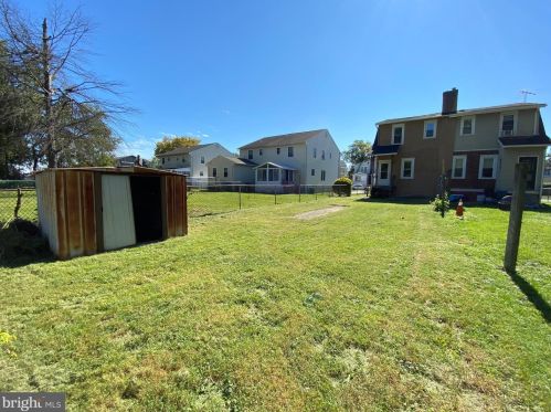 110 Llanwellyn Ave, Manor PA 19036-2118 exterior