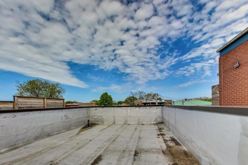 3619 Hermitage Ave, Chicago IL 60613-3506 exterior