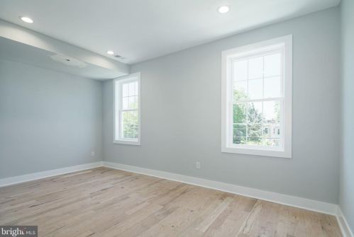 2336 Mascher St, Philadelphia PA 19140-4630 exterior