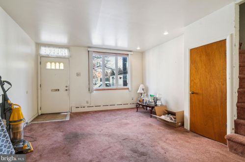 712 Carpenter St, Philadelphia PA 19146-3907 exterior