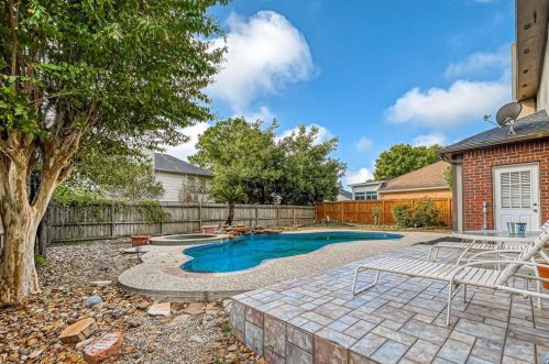 7222 Oak Walk Dr, Humble TX 77346-3174 exterior