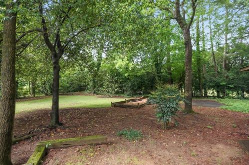 1768 Morris Landers Dr, Atlanta GA  30345-4102 exterior