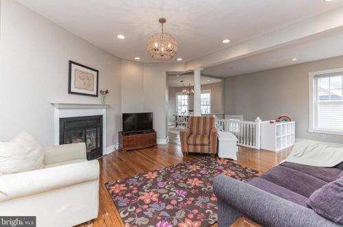 206 S St, Washington DC  20002-1571 exterior