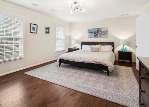 504 Dunwoody Chace, Atlanta GA 30328-6009 exterior