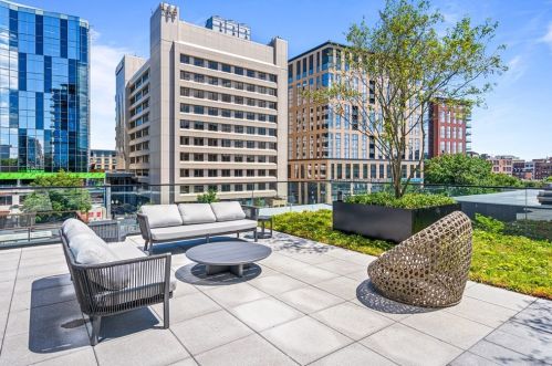 100 Shawmut Ave, Boston MA  exterior