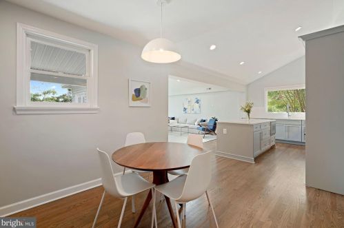 6543 Chesterfield Ave, Mc Lean VA  22101-5231 exterior