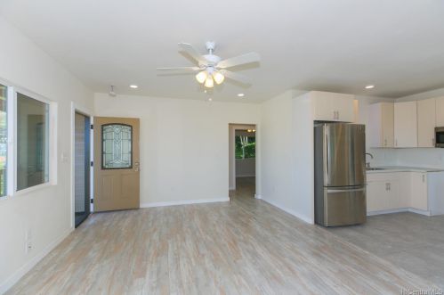 1915 Kalihi St, Honolulu, HI 96819-4252