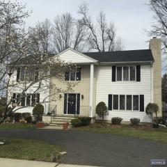 1024 Soldier Hill Rd, Emerson, NJ 07630-1434
