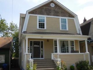 164 25 Ave, Seattle WA  98155-6115 exterior