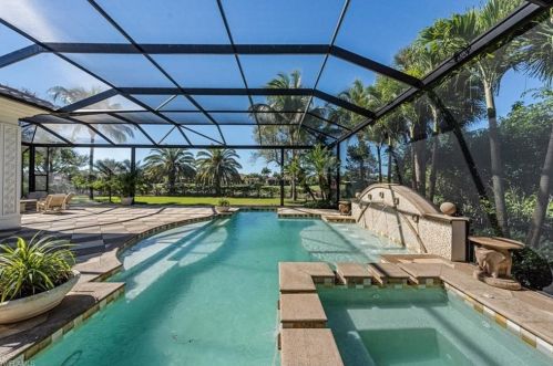 6357 Highcroft Dr, Naples FL 34119-8445 exterior