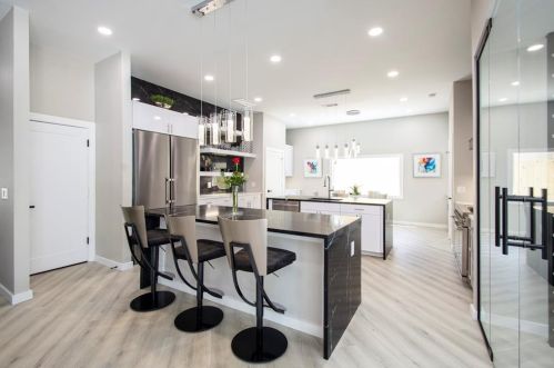 10114 Dentport Dr, Dallas TX  75238-2104 exterior