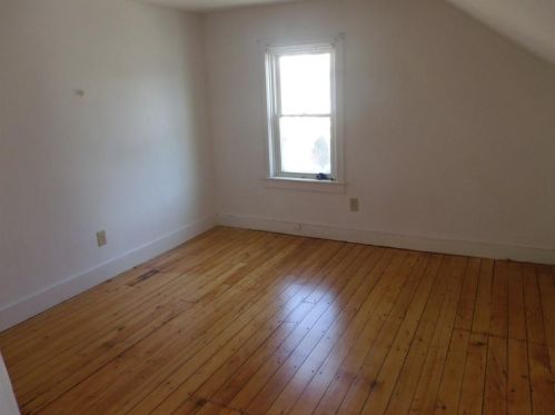 64 Crescent St, Providence RI  02907-3237 exterior