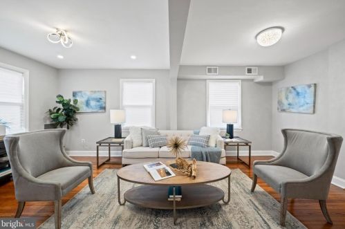 913 47th St, Washington, DC 20019-3723