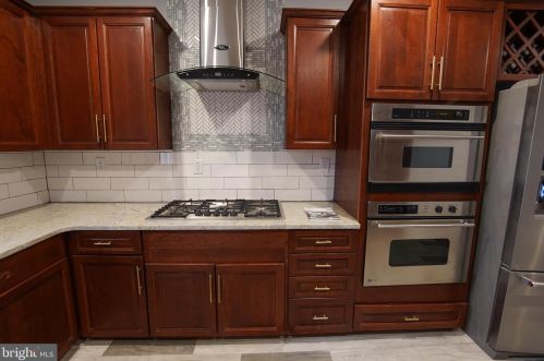 5817 Catharine St, Philadelphia PA 19143-2418 exterior