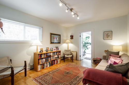 301 Carlisle Ave, Milwaukee WI 53217-4826 exterior