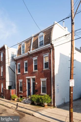 608 Kater St, Philadelphia, PA 19147-2136