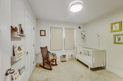 3131 Spaulding Ave, Chicago IL 60618-6804 exterior