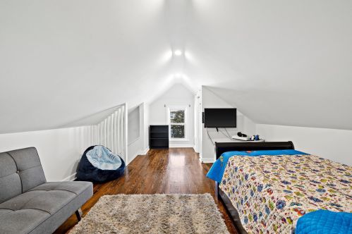 1937 95th St, Milwaukee WI  53227-1414 exterior