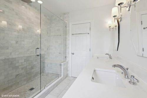 2425 Pensacola Ave, Chicago IL  60618-1607 exterior