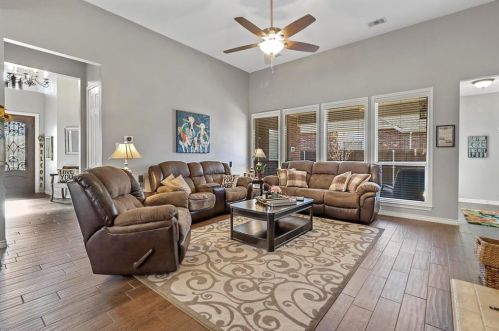 1264 Seymour Dr, Frisco TX 75033-0997 exterior