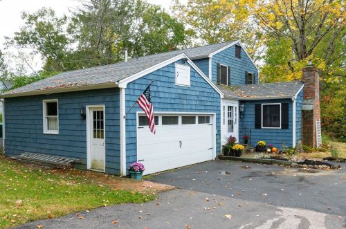 51 Logging Hill Rd, Concord NH  03304-3722 exterior