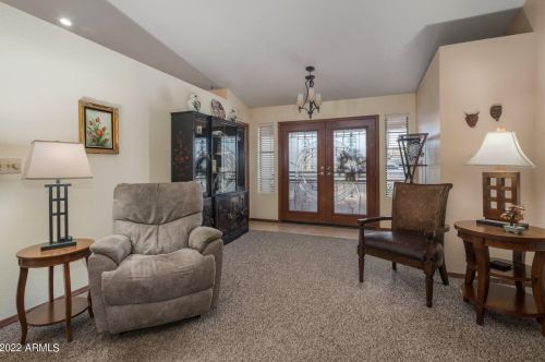 26439 Hogan Dr, Chandler, AZ 85248-6912