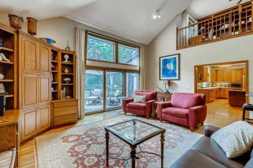 13684 Dunbar Way, Saint Paul MN 55124-5246 exterior