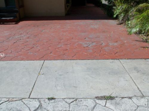 40 12th St, Dania Beach FL  33004-4227 exterior