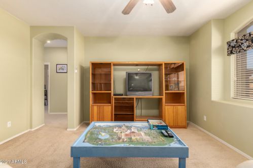 1773 San Carlos Pl, Chandler AZ 85249-2027 exterior