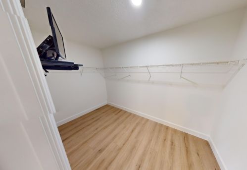 384 Kestor Dr, Fort Pierce FL  34953-5515 exterior